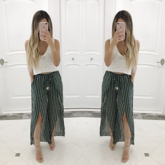 • Melrose Olive Pants • - Picture 3 of 3